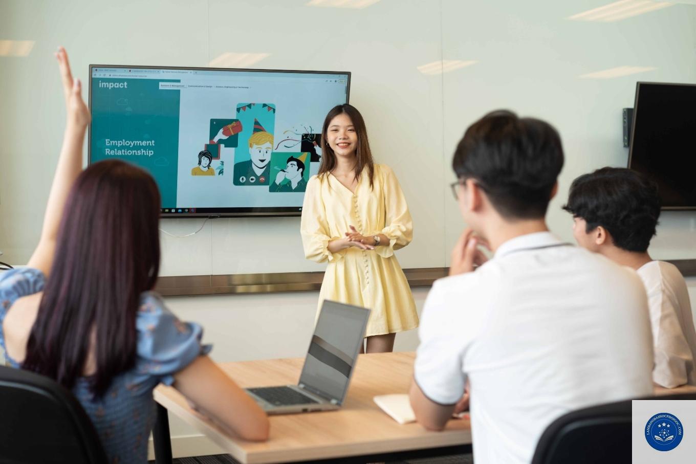 30 tuổi học đại học: Quyết định không bao giờ là muộn để kiến tạo tương lai