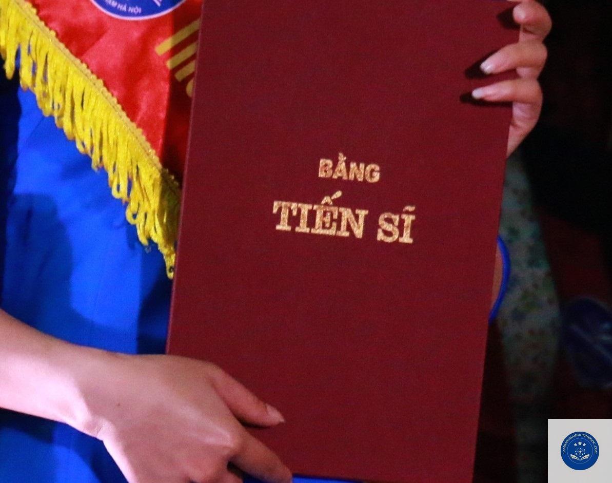 bằng đại học học tiến sĩ được không - Image 3