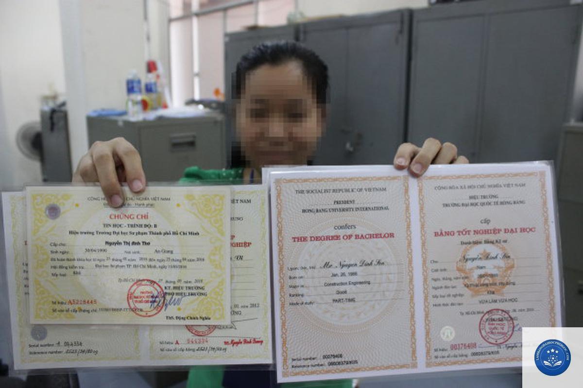 kiểm tra bằng đại học giả - Image 2